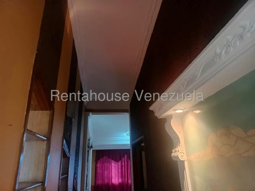 Apartamento (1 Nivel) en Alquiler en Cristobal Colon, Zulia - 7