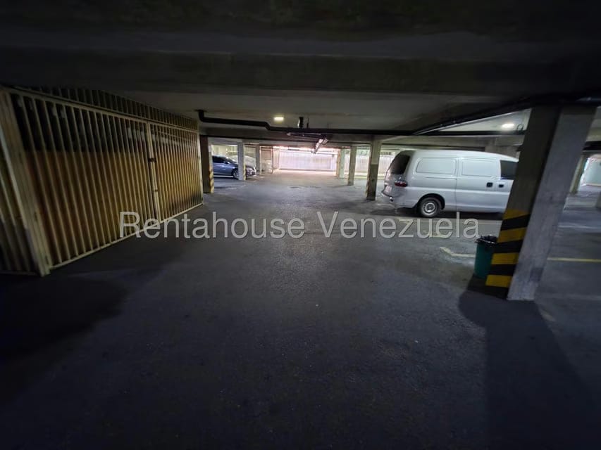 Apartamento (1 Nivel) en Alquiler en El Paraiso, Distrito Metropolitano - 27