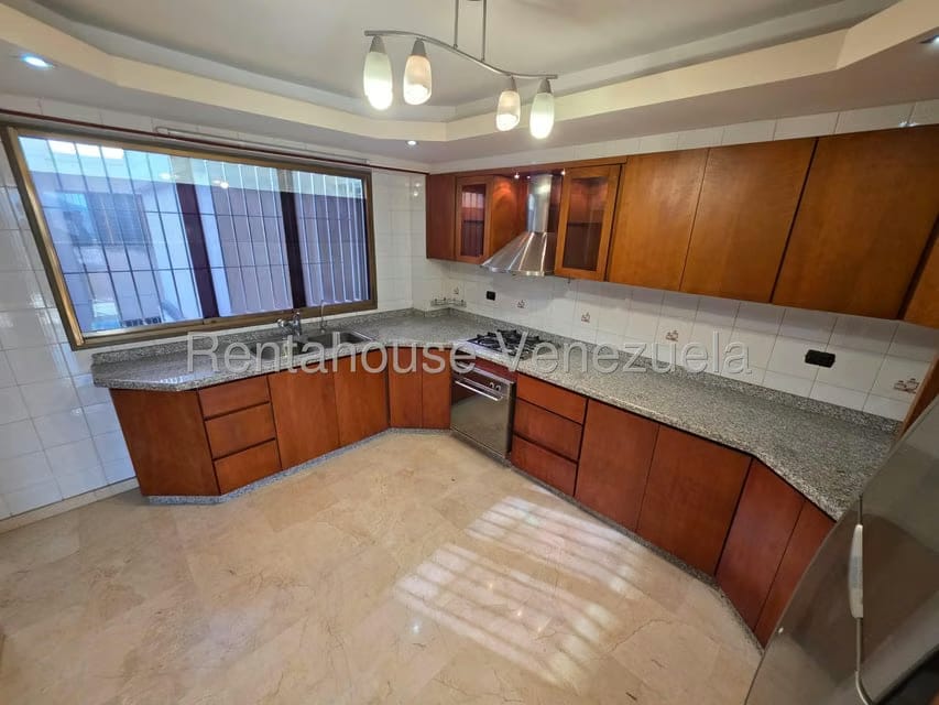Apartamento (1 Nivel) en Alquiler en El Paraiso, Distrito Metropolitano - 9