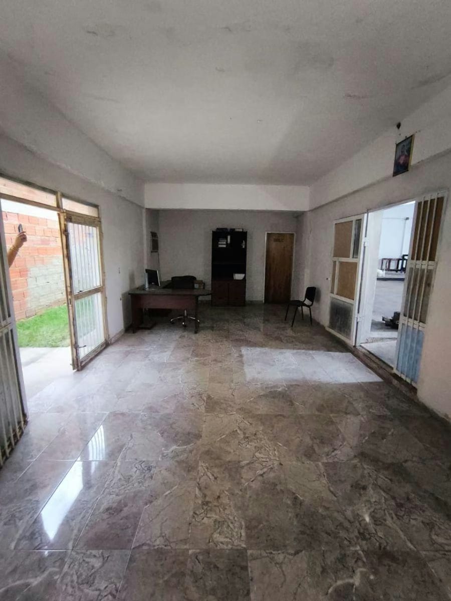 Galpon en Venta en Los Guayos - 6