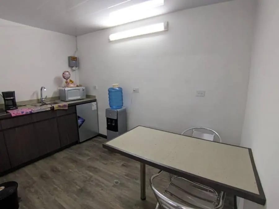 Oficina en Alquiler en Barquisimeto - 7