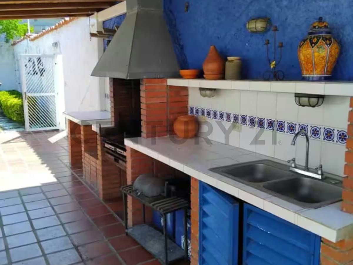 APARTAMENTO DE 3 HABITACIONES EN RESD FLORESTAMAR, MANEIRO, CERCA DE TODO - 14