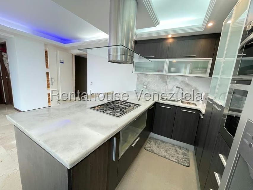 Apartamento (1 Nivel) en Alquiler en Alto Hatillo, Distrito Metropolitano - 22