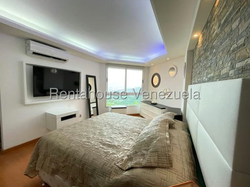Apartamento (1 Nivel) en Alquiler en Alto Hatillo, Distrito Metropolitano - 35