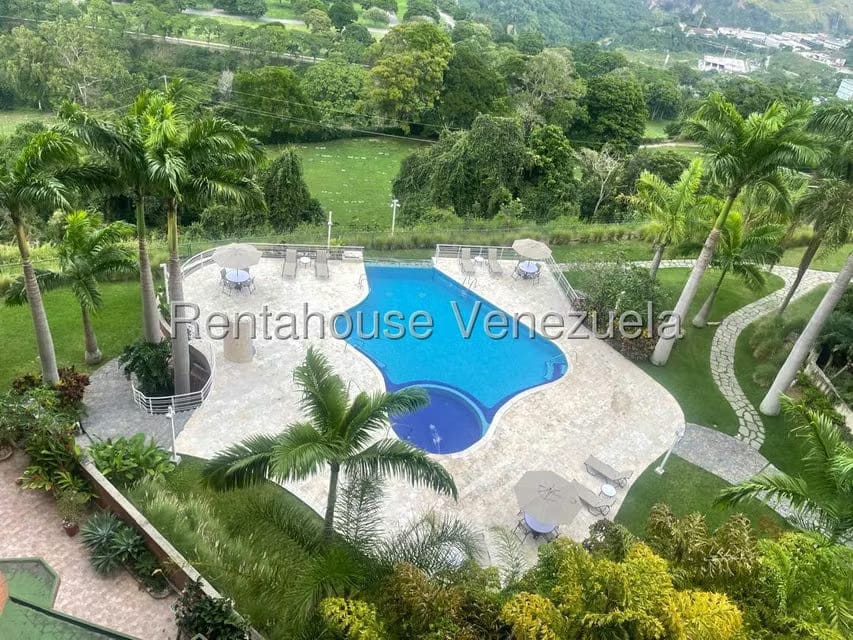Apartamento (1 Nivel) en Alquiler en Alto Hatillo, Distrito Metropolitano - 46