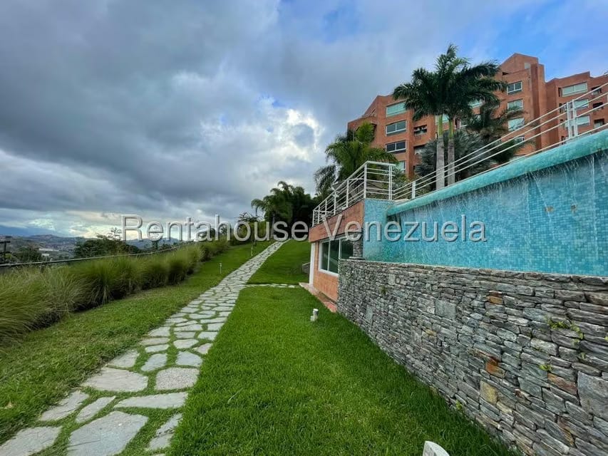 Apartamento (1 Nivel) en Alquiler en Alto Hatillo, Distrito Metropolitano - 48