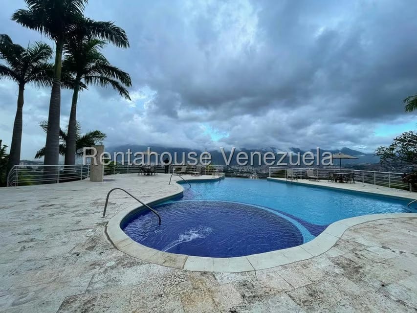 Apartamento (1 Nivel) en Alquiler en Alto Hatillo, Distrito Metropolitano - 50