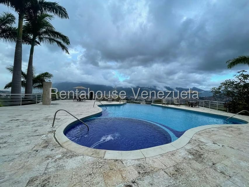 Apartamento (1 Nivel) en Alquiler en Alto Hatillo, Distrito Metropolitano - 51