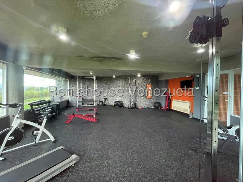 Apartamento (1 Nivel) en Alquiler en Alto Hatillo, Distrito Metropolitano - 52