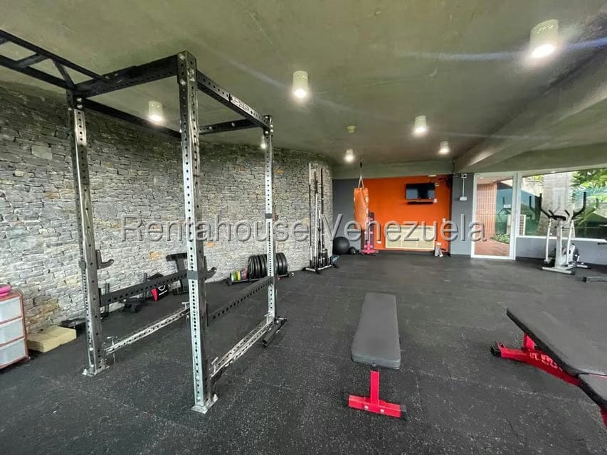 Apartamento (1 Nivel) en Alquiler en Alto Hatillo, Distrito Metropolitano - 53