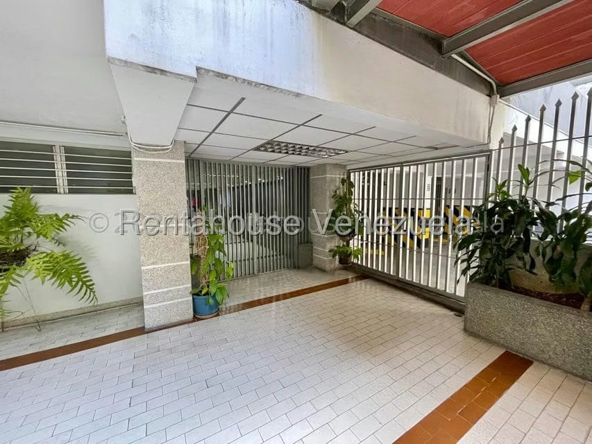 Apartamento (1 Nivel) en Alquiler en Chacao, Distrito Metropolitano - 25