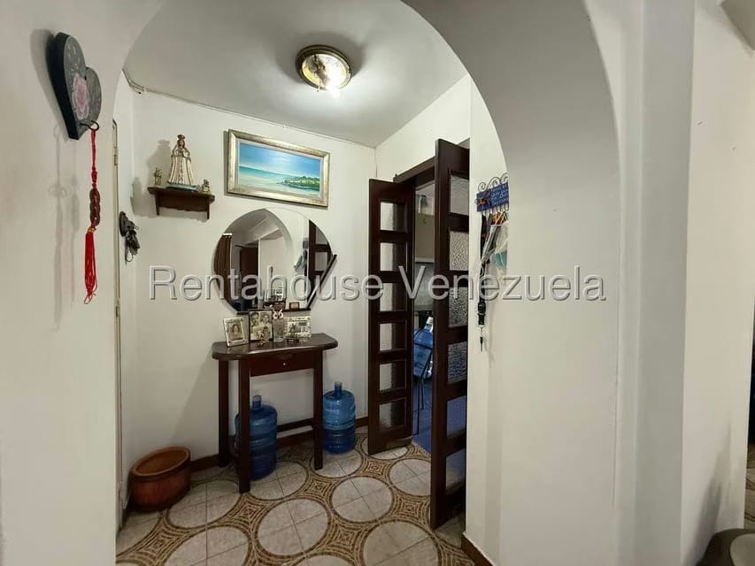 Apartamento (1 Nivel) en Venta en La Urbina, Distrito Metropolitano - 11