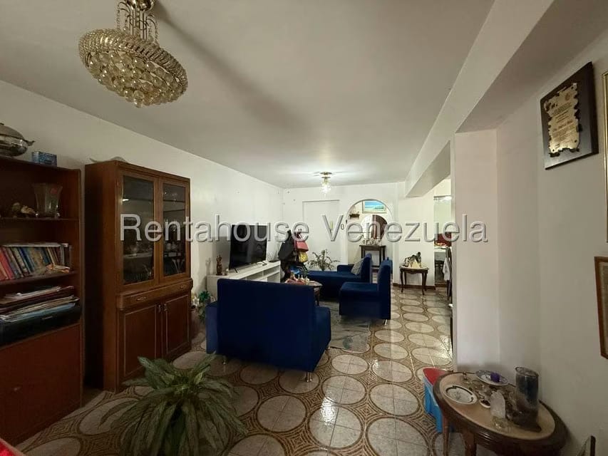 Apartamento (1 Nivel) en Venta en La Urbina, Distrito Metropolitano - 23