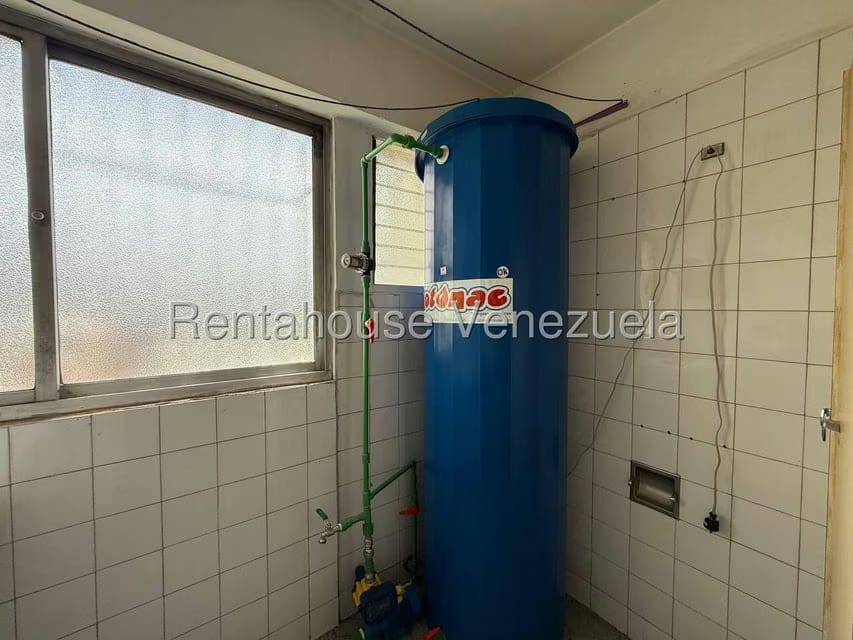 Apartamento (1 Nivel) en Venta en La Urbina, Distrito Metropolitano - 9
