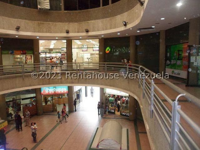 Comercial (Local Comercial) en Venta en El Paraiso, Distrito Metropolitano - 11