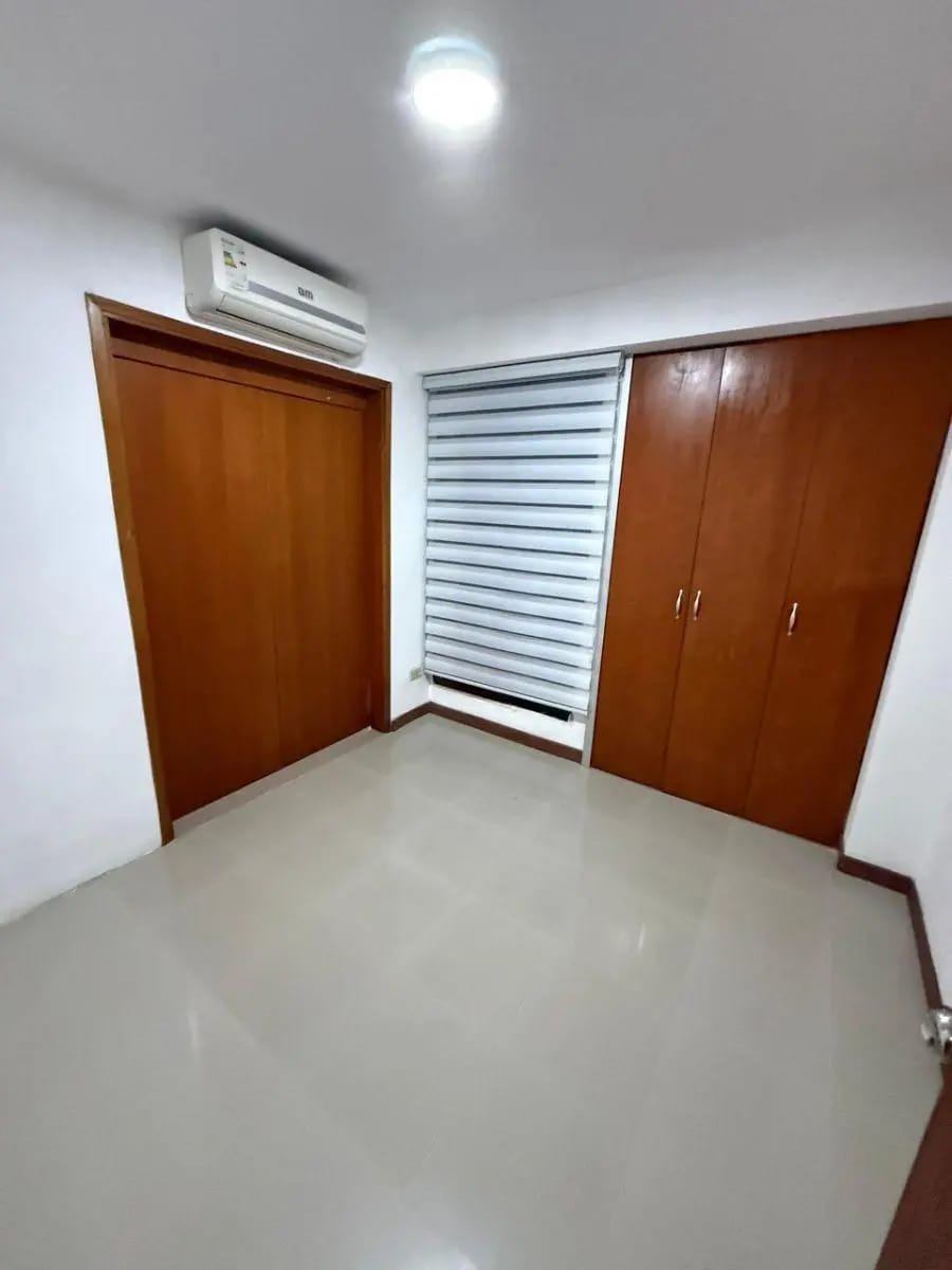 Apartamento en Alquiler en San José Valencia