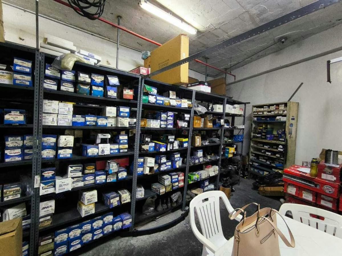 Local comercial de 210 m² en la avenida Casanova, Sabana Grande - 5