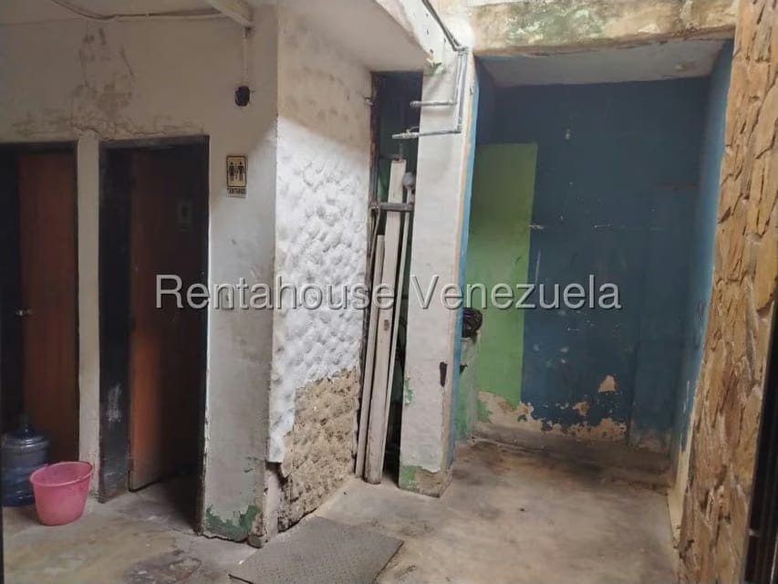 Comercial (Local Comercial) en Venta en Centro, Lara - 8
