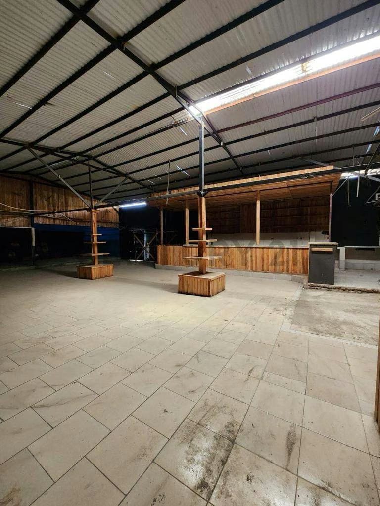 Local comercial en Puerto la Cruz, Anzoátegui - 3