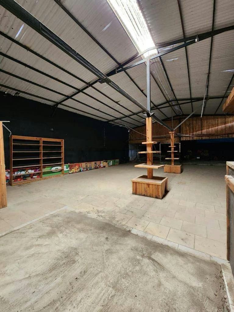 Local comercial en Puerto la Cruz, Anzoátegui - 4