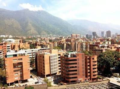 Piso de Oficina en Venta en Campo Alegre - 3