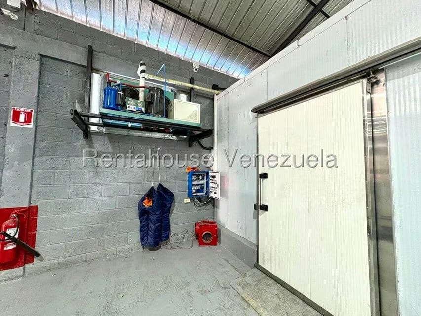 Negocios y Empresas (Mayorista y Distribucion) en Venta en La Mata, Lara - 33