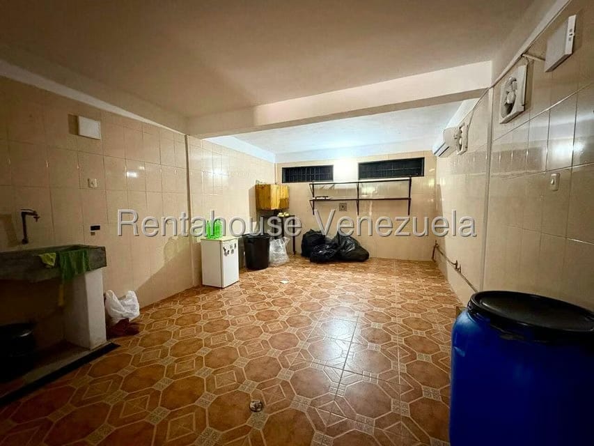 Negocios y Empresas (Mayorista y Distribucion) en Venta en La Mata, Lara - 53