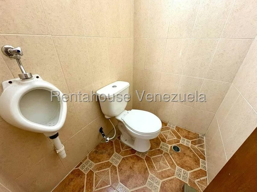 Negocios y Empresas (Mayorista y Distribucion) en Venta en La Mata, Lara - 56