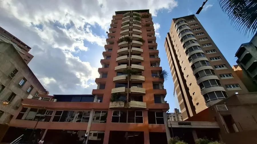 Apartamento en Alquiler en Municipio Libertador El Recreo - 2