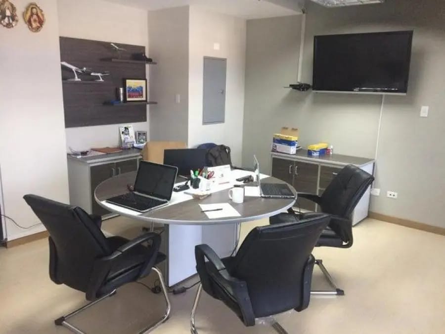 Oficina en Alquiler en Maracaibo - 4