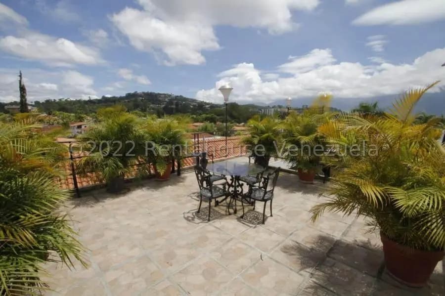 Casa en Venta en Lomas de la Lagunita Caracas - 5