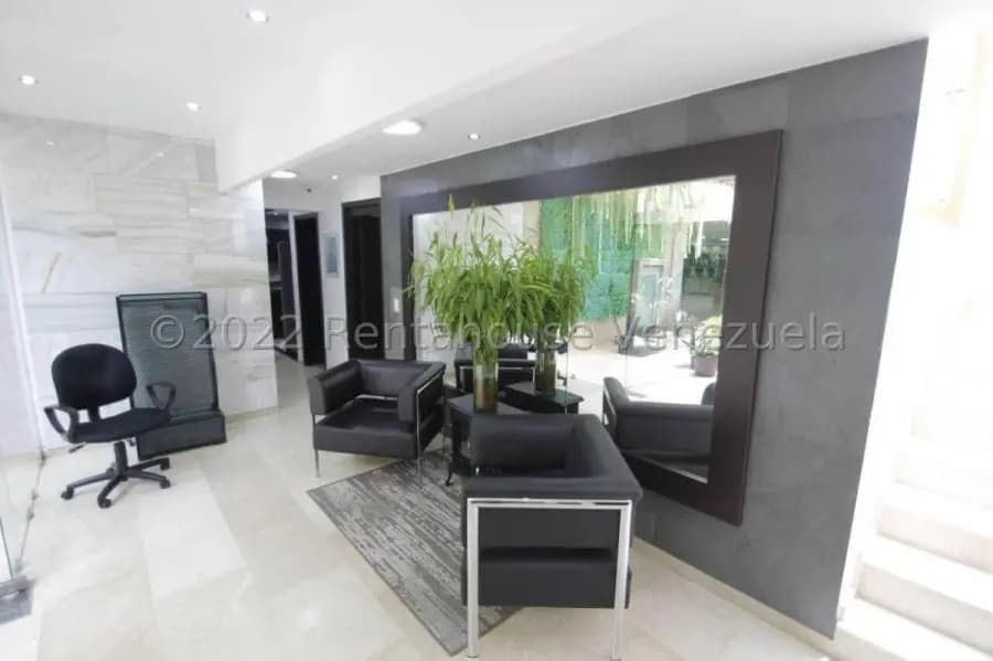 Casa en Venta en Lomas de la Lagunita Caracas - 9