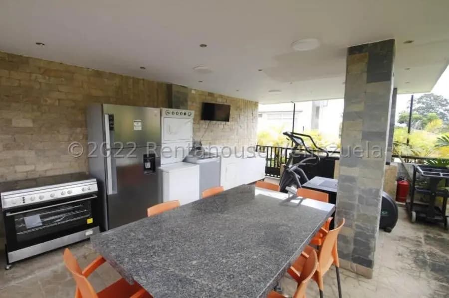 Casa en Venta en Lomas de la Lagunita Caracas - 10