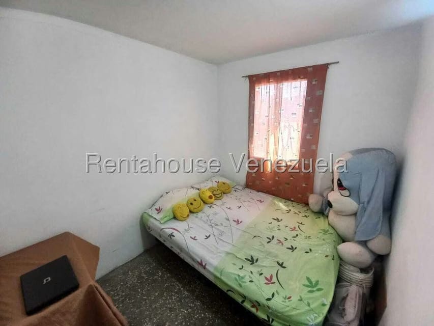 Apartamento (1 Nivel) en Venta en El Valle, Distrito Metropolitano - 20