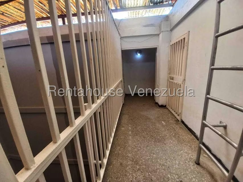 Apartamento (1 Nivel) en Venta en El Valle, Distrito Metropolitano - 22