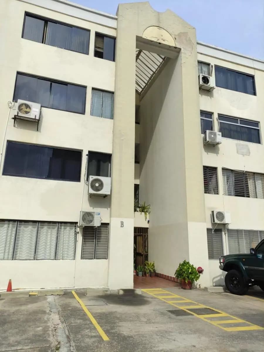 Apartamento en Venta en Urb. Agua Blanca Valencia - 3