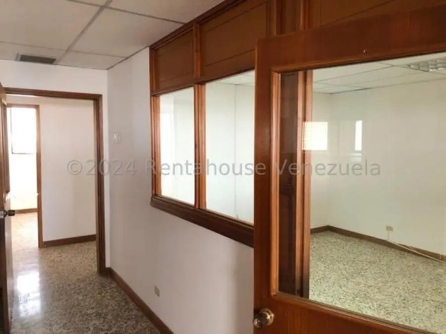 Oficina en Alquiler en Maracaibo - 3