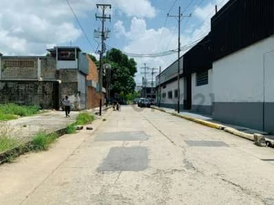 En Venta Terreno - 2