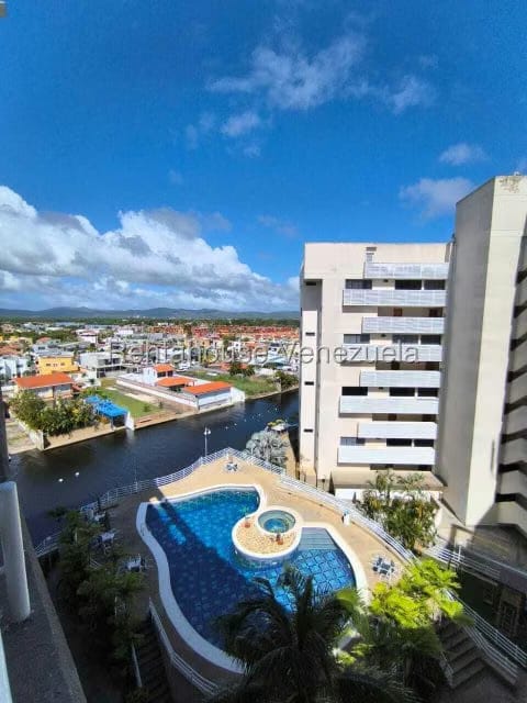 Apartamento (1 Nivel) en Venta en Puerto Encantado, Miranda - 2