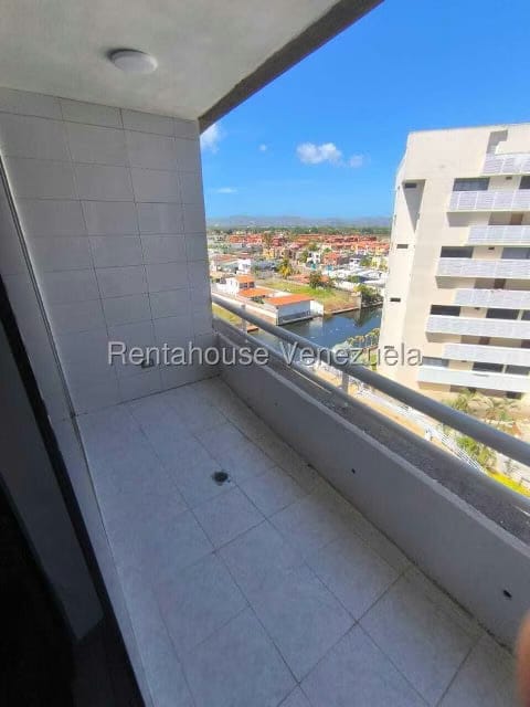 Apartamento (1 Nivel) en Venta en Puerto Encantado, Miranda - 23
