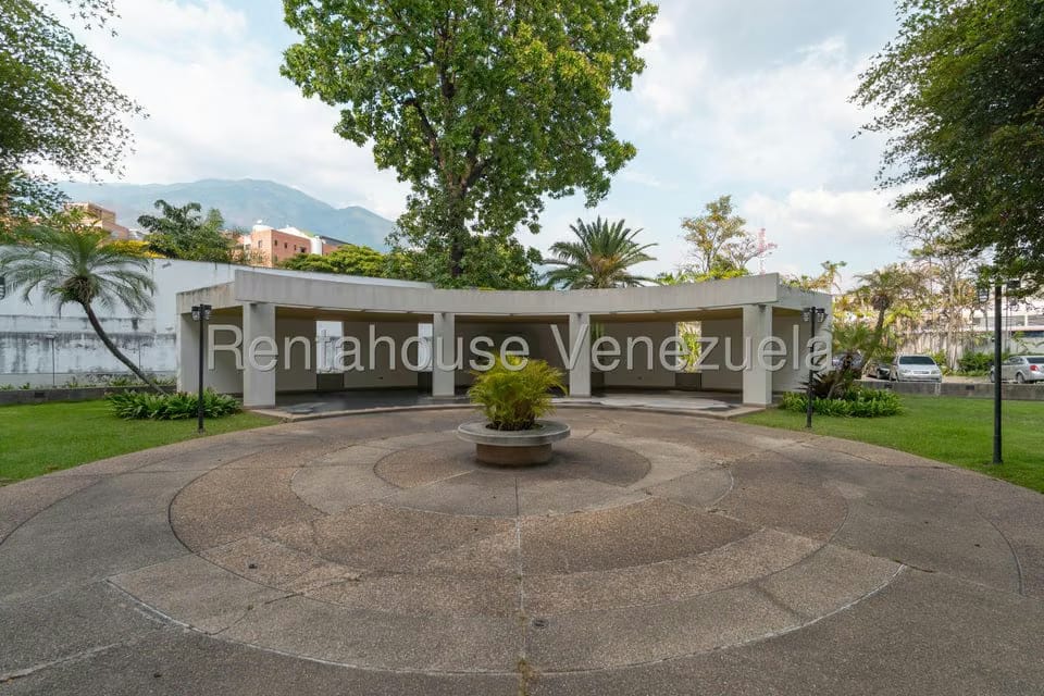 Apartamento (1 Nivel) en Alquiler en Los Chorros, Distrito Metropolitano - 18