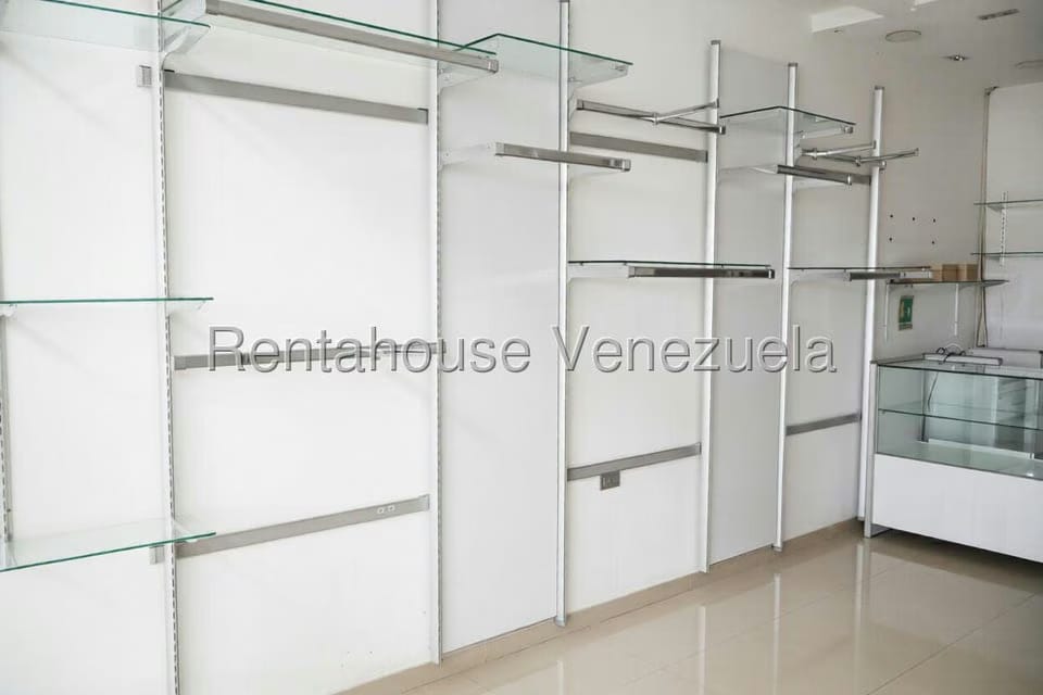 Comercial (Local Comercial) en Venta en Centro de Charallave, Miranda - 5