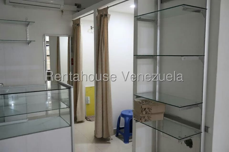 Comercial (Local Comercial) en Venta en Centro de Charallave, Miranda - 7