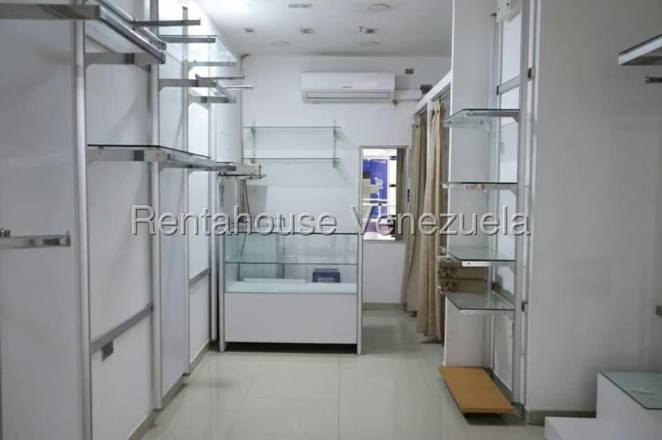 Comercial (Local Comercial) en Venta en Centro de Charallave, Miranda - 8