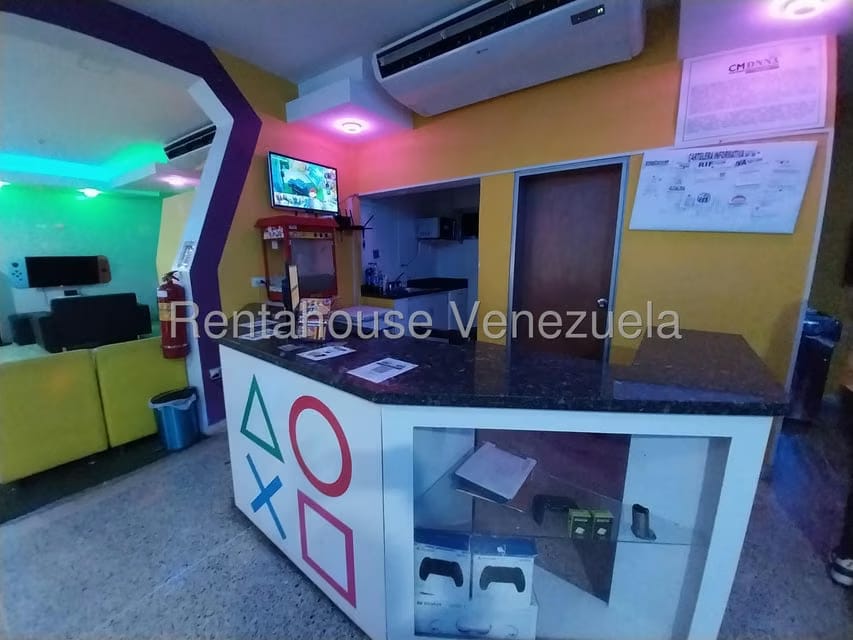 Negocios y Empresas (Entretenimiento) en Venta en Centro, Falcon - 9