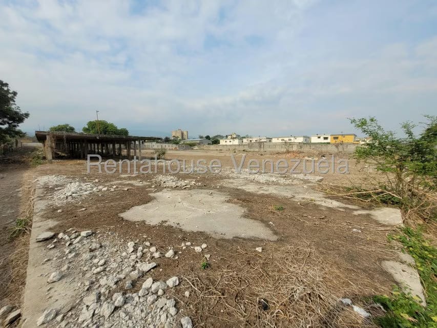 Terreno (Residencial) en Venta en Centro, Lara - 3