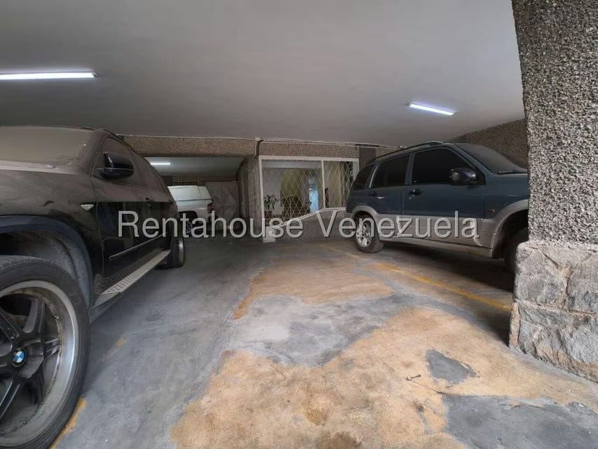 Apartamento (1 Nivel) en Alquiler en Altamira, Distrito Metropolitano - 24