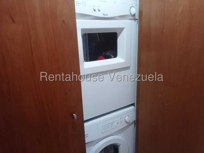 Apartamento (1 Nivel) en Alquiler en Los Naranjos de Las Mercedes, Distrito Metropolitano - 17