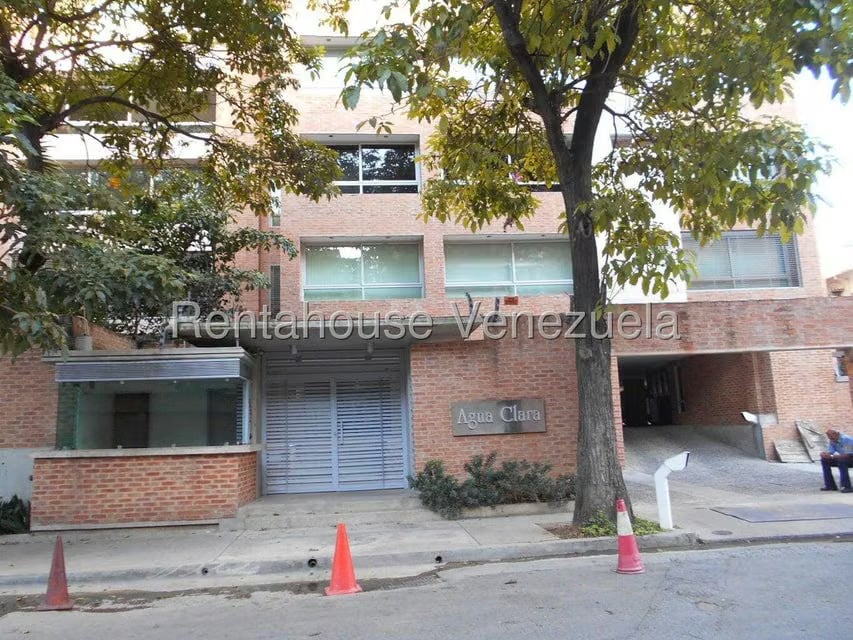 Apartamento (1 Nivel) en Alquiler en Los Naranjos de Las Mercedes, Distrito Metropolitano - 18