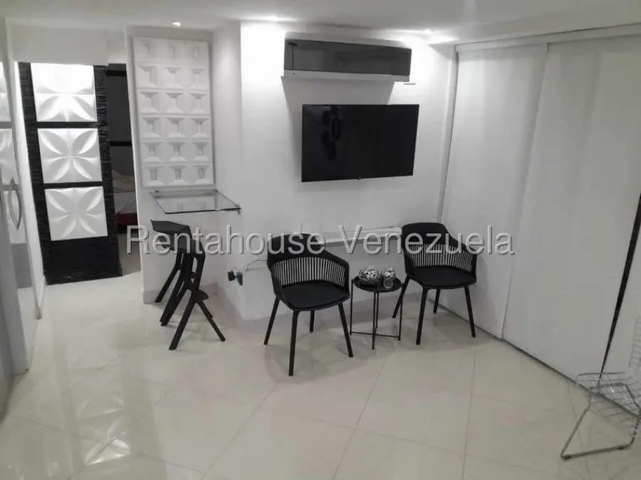 Apartamento en Alquiler en El Paraíso - 2